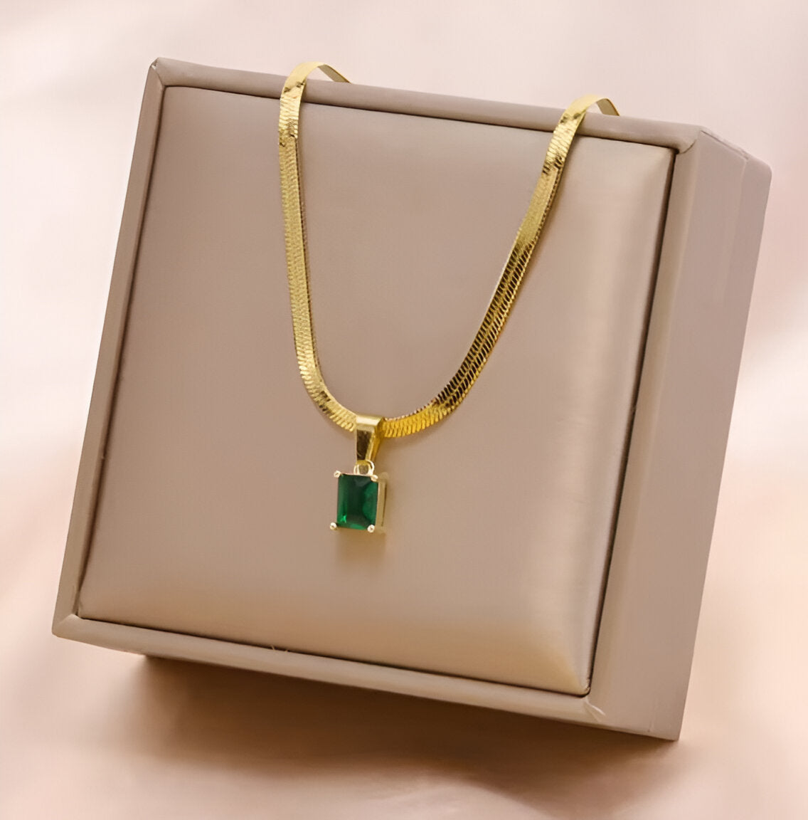 Collar De Lujo Piedra Jade Con Baño En Oro + Envío Gratis